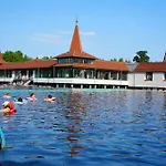 Valloris Апартаменты *
