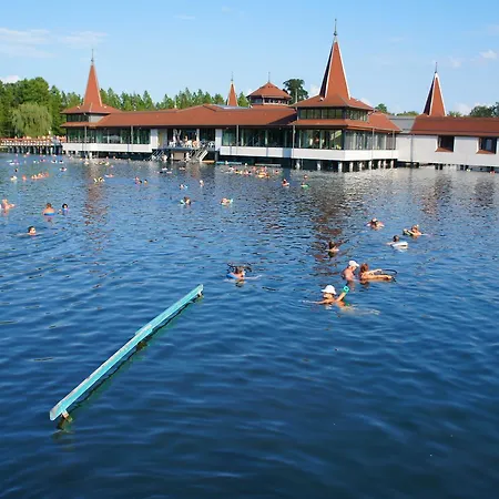 Valloris Apartament Héviz